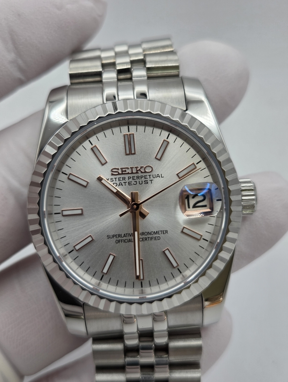 New 36mm Seiko Mod  Automatic Watch Silver Sunburst Dial Rose Gold Tone Accents